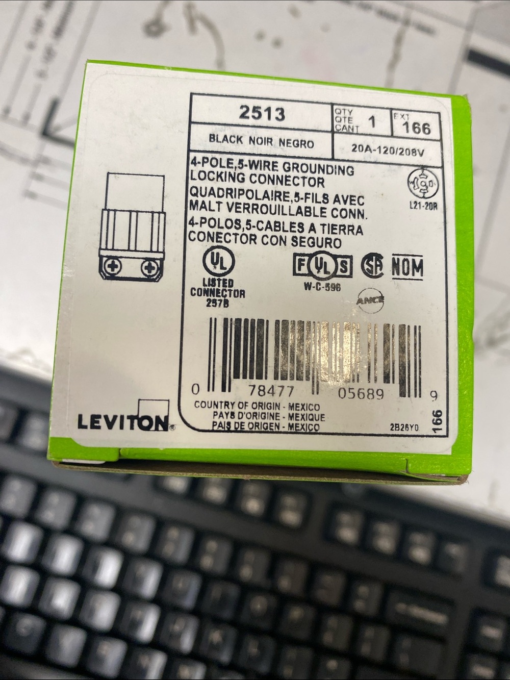 Leviton 2513 Black 4-Pole 5-Wire Grounding Locking Connector - 20A